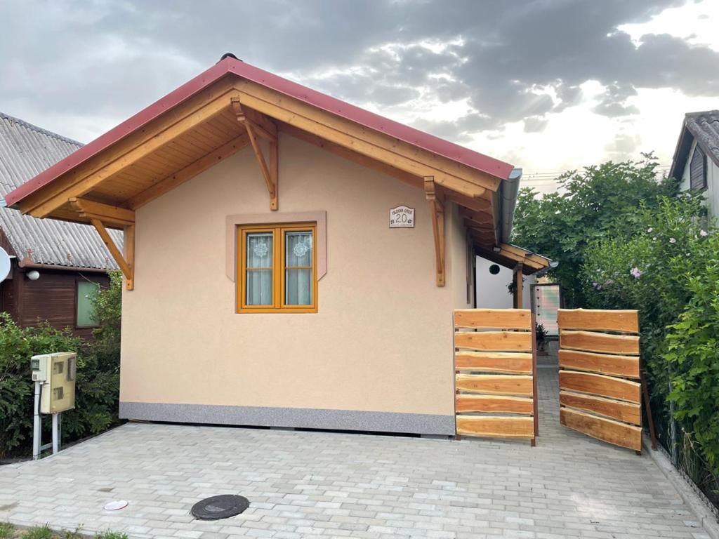 Ibolya Apartman Csisztapuszta Zewnętrze zdjęcie